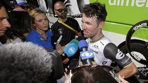 Cavendish over winst in Abu Dhabi: 'Het was een grote chaos'