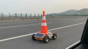 China test zelfrijdende verkeerspionnen om gevaarlijk werk op de snelweg te automatiseren