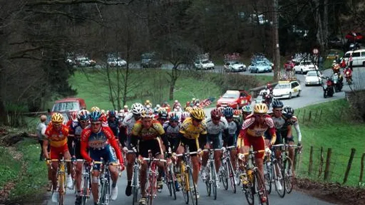 TOUR VANDAAG: Etappe door de Ardennen