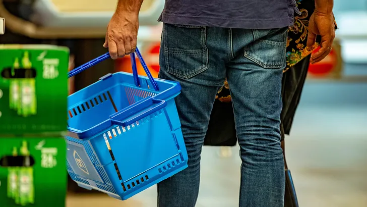 Slimmer boodschappen doen: hoe je de verleidingen in de supermarkt de baas blijft