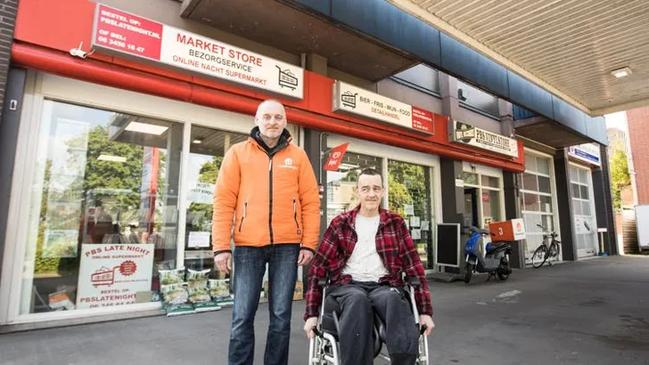 Taaiste winkelier van Nederland, Jan Harms: ‘Ik achter de bloempotten? Dacht het niet!'