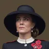 Hertogin Kate neemt letterlijk de plaats van de Queen in