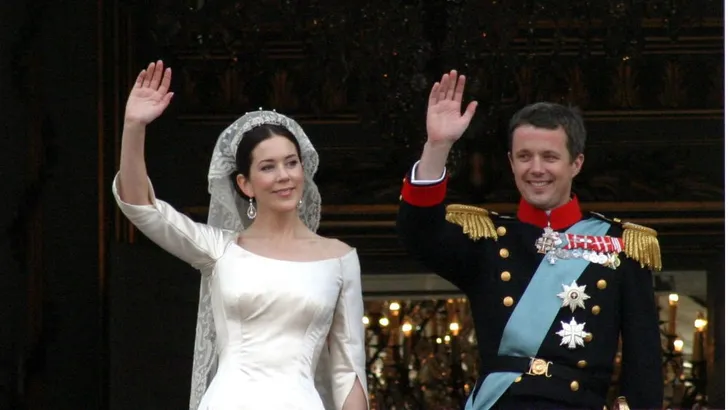 Frederik en Mary vieren kristallen huwelijk
