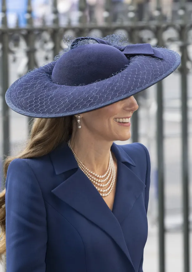 Foto van prinses Kate met parelketting bij Commonwealth Day 2026.