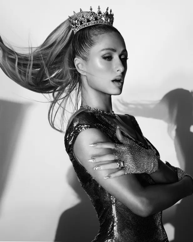 Paris Hilton voor Grazia 