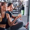 Kun je de sliertjes van een banaan wel of niet opeten? | Happy in Shape
