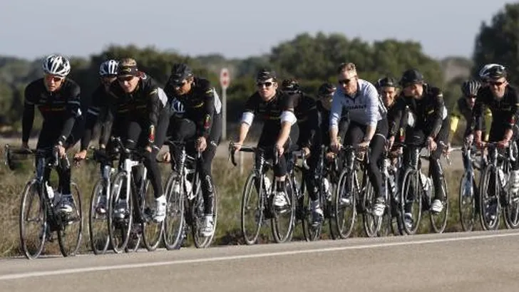 High Road met zware delegatie naar Giro