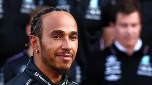 Wolff: 'Lewis Hamilton is de beste van de wereld' 