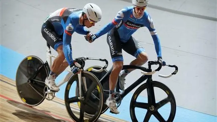 Kreders winnen koppelkoers, Buchli de sprint