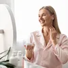Met deze tips kun je rimpels en fijne lijntjes in je hals tegengaan | Nouveau