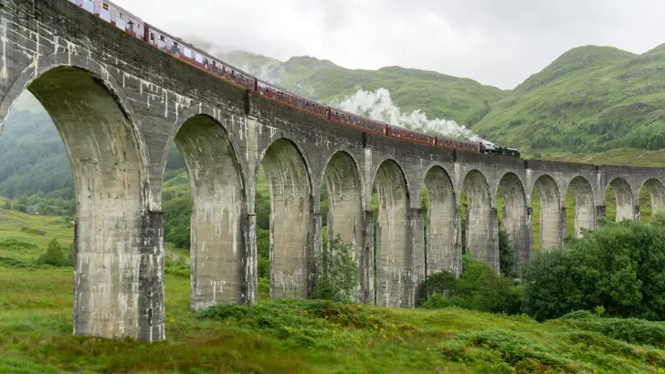 rail away