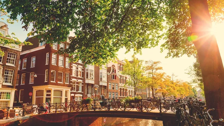 Leer Amsterdam kennen in 10 x 10.000 stappen
