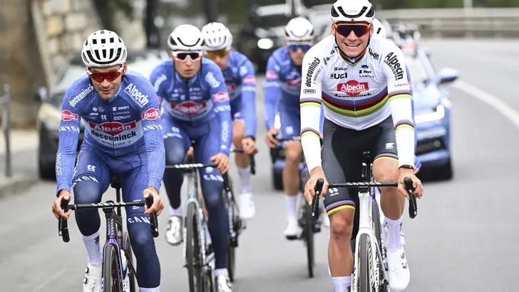 training session ahead of Milan - Sanremo 2024