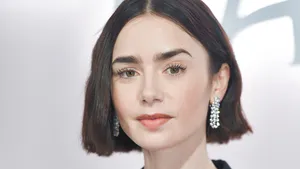 Bij deze budgetcrème zweert de make-up artist van Lily Collins