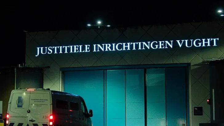 Bewakers EBI ondergedoken vanwege dreiging ontsnapping Ridouan T.