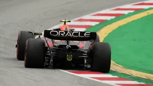 Formule 1 wil verbrandingsmotor redden: 'Elektrische religie is niet juist'