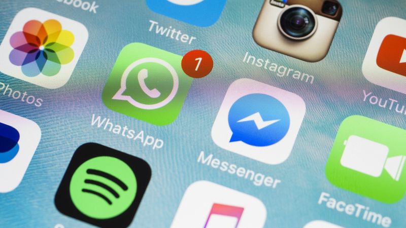 zo lees je verwijderde whatsapp berichten makkelijk terug panorama