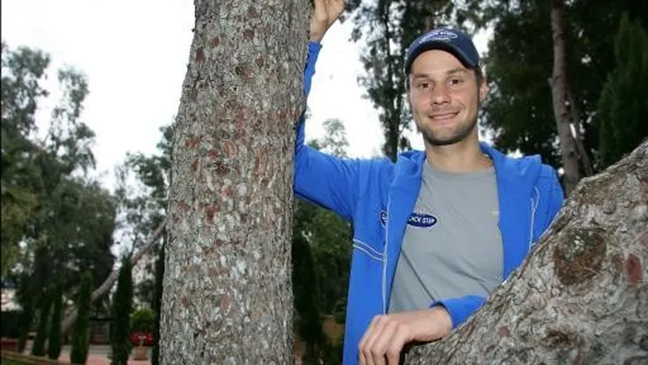 'Huiszoeking in ouderlijk huis van Boonen'