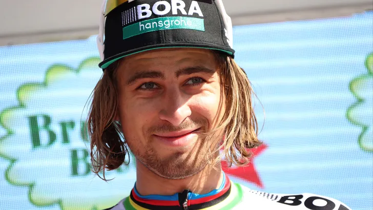 Peter Sagan uit Tour de France gezet