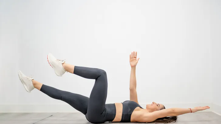Buikspieren trainen zonder rugpijn: de meest gemaakte fouten volgens experts