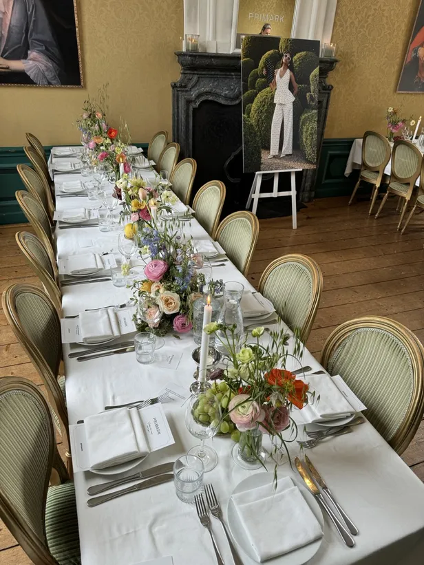 Tijd voor de lunch! Hoe mooi ziet deze setting eruit? 