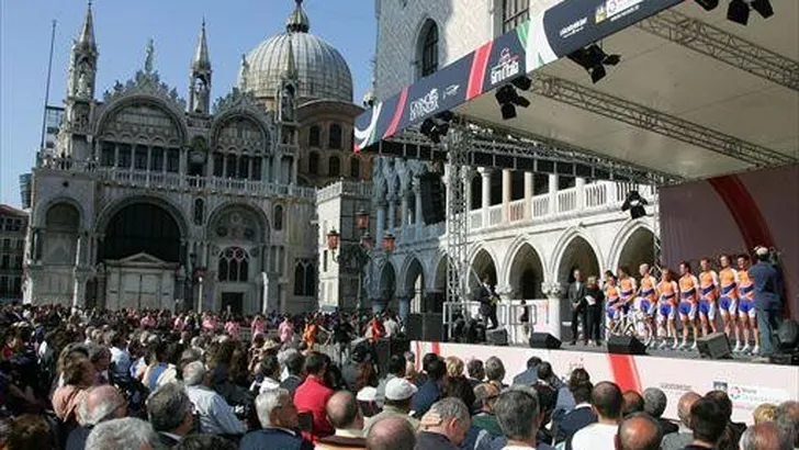 VANDAAG: 92ste Ronde van Italië start in Venetië