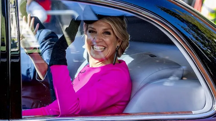 Máxima in dé trendkleur van de Oscars: pink power