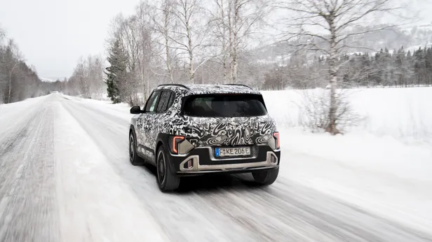 Prototype van de Kia EV2 levert indrukwekkend bereik tijdens ’s werelds grootste wintertest voor elektrische auto’s