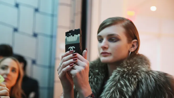 Ik ben verliefd op mezelf: het digitale tijdperk van zelfobsessie