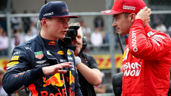 Ferrari en Leclerc woest op Max Verstappen