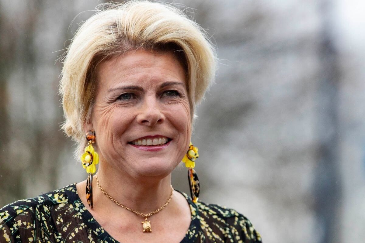 Leuk! Zó ziet de moeder van prinses Laurentien er dus uit | Beau Monde