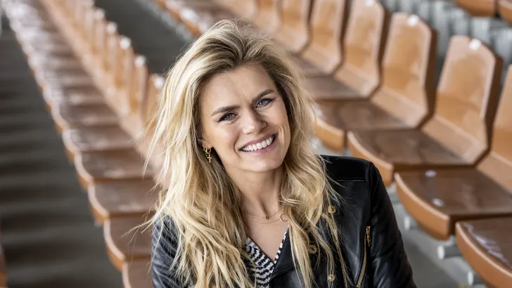 Nicolette van Dam dubbelganger