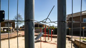 Schoolplein gesloten door asbest (ter illustratie)