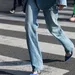 Jeans langer lijken vrouw zebrapad