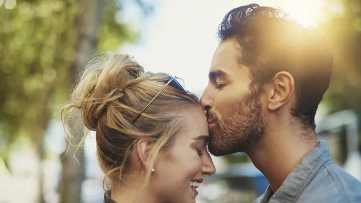 8 tekenen dat hij écht van je houdt