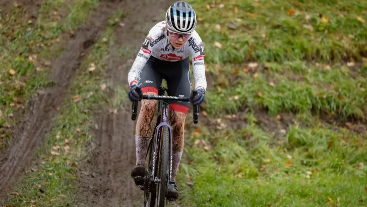 Wereldbeker Cyclocross Race in Hulst 2022 women