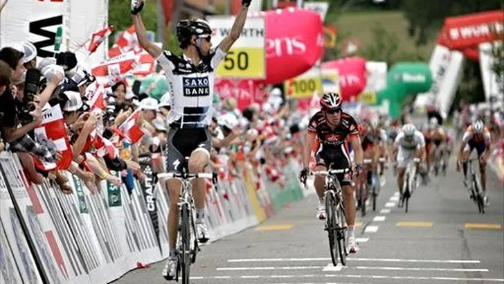 Fränk Schleck wint in Zwitserland, Mollema derde
