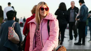 Vrouw met stijlvolle look.