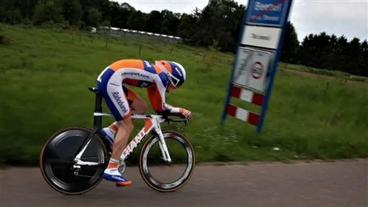 Van Baarle na tijdrit op drempel eindzege OT