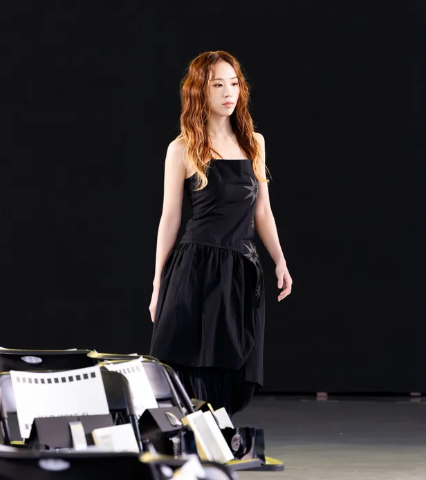 Won Chae Stepping on the Runway