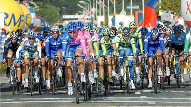 Negen teams spreken met de grote Ronden