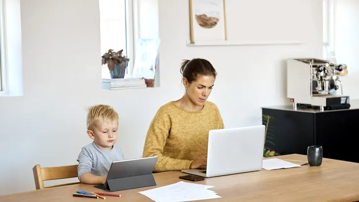 Zo werk je 'productief' vanuit huis mét kinderen