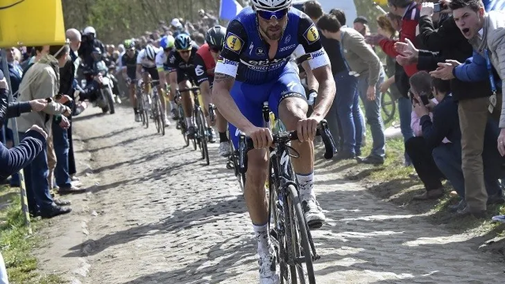 Boonen: 'Parijs-Roubaix dit jaar was een gekkenhuis'