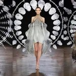 #FashionFriday: Iris van Herpen schittert met haar nieuwste collectie tijdens de Haute Couture week in Parijs 