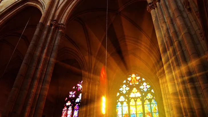 De Kerk uitgezet worden door een seksblad: het overkwam een Kringwinkel in Den Haag