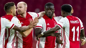 NR4520 column Struis Ajax groeibriljantjes