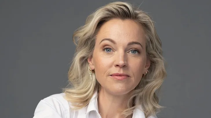 Loes Haverkort over rouw: 'Pas op mijn 40e werd ik woedend om mijn vaders dood'