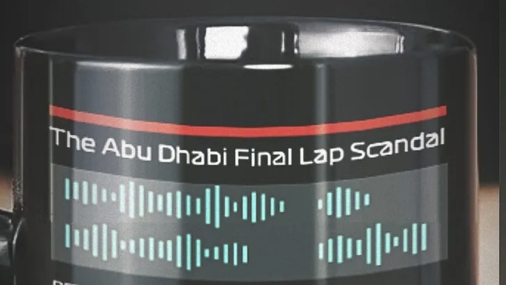Hamilton-fans reageren op F1 Exhibition met Abu Dhabi '21 'schandaal'-mokken