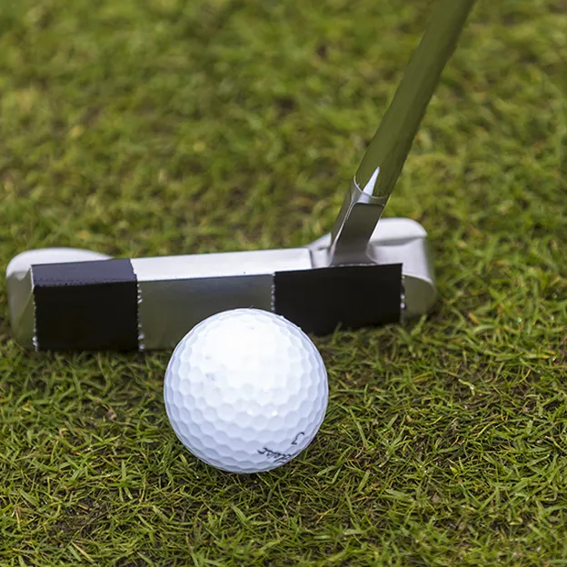 Doelgericht oefenen: goed balcontact met de putter