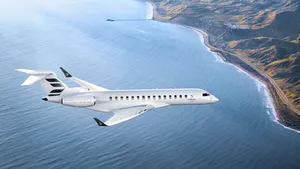 Snelste privévliegtuig sinds de Concorde mag nu eindelijk de Europese lucht in en breekt door de geluidsbarrière